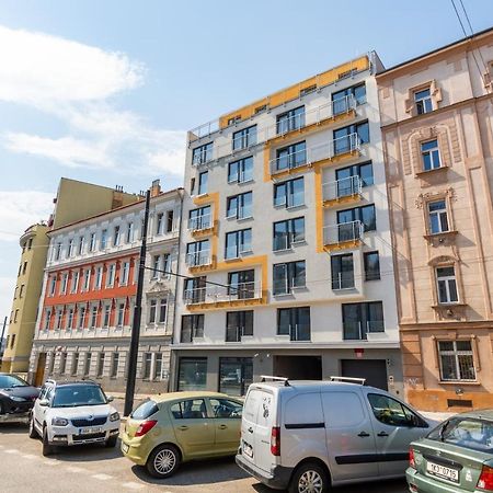 Studio Brand New Apartment #28 In New Building With Free Parking In City Center 프라하 외부 사진